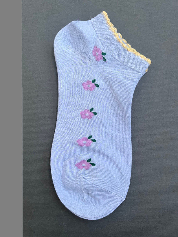 خرید اینترنتی جوراب دخترانه شیک