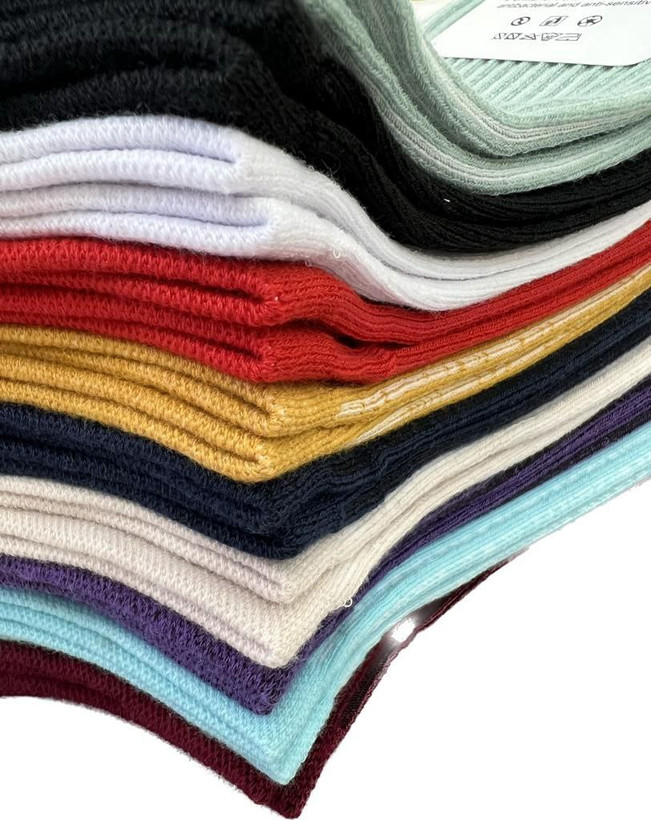 خرید آنلاین جوراب زنانه