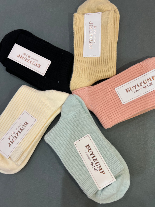 خرید اینترنتی جوراب بلند فانتزی