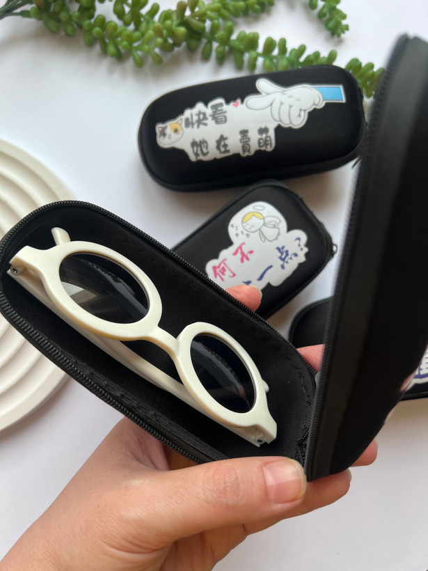 خرید کیف عینک بچه گانه