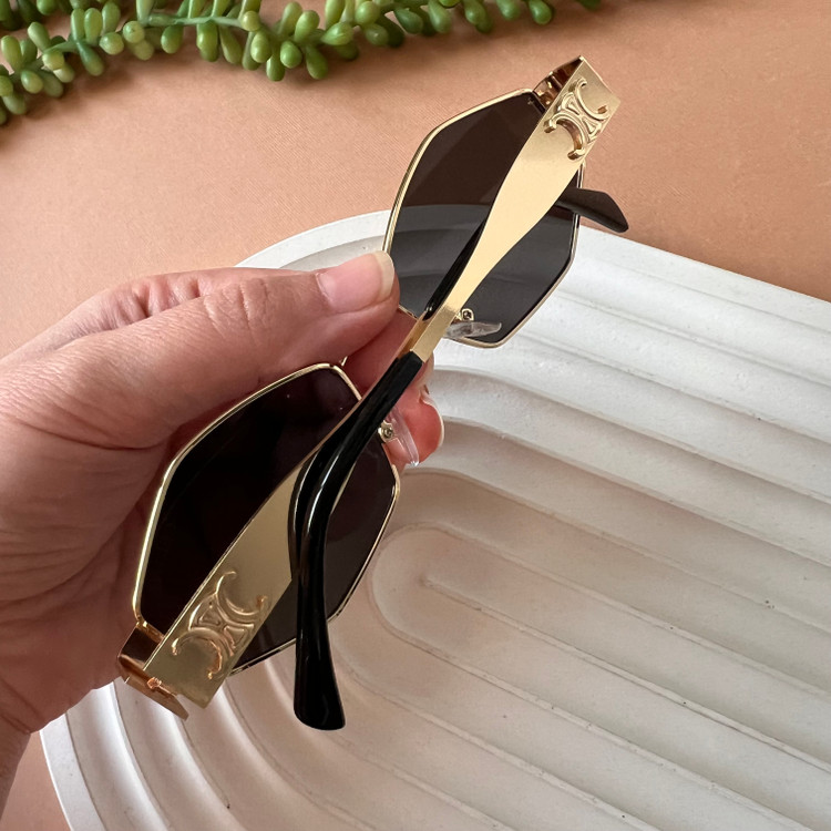 عینک آفتابی چند ضلعی زنانه