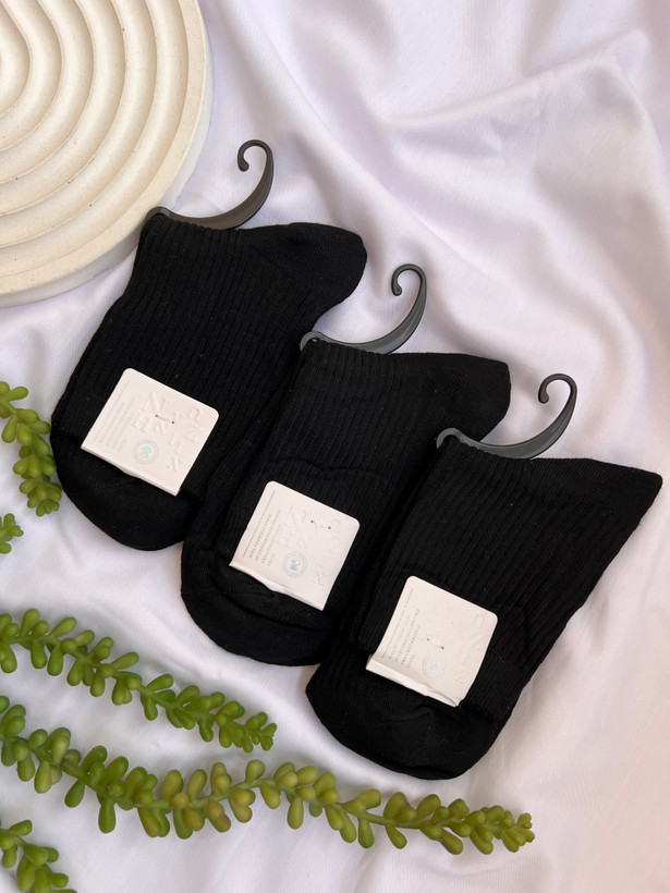 خرید جوراب زنانه شیک