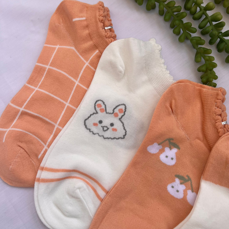 خرید جوراب زیرقوزکی