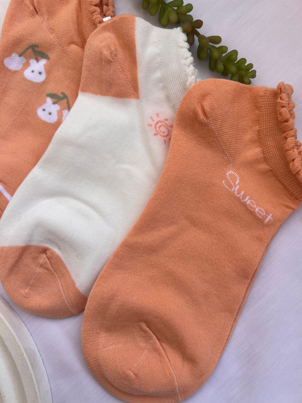 خرید جوراب زنانه